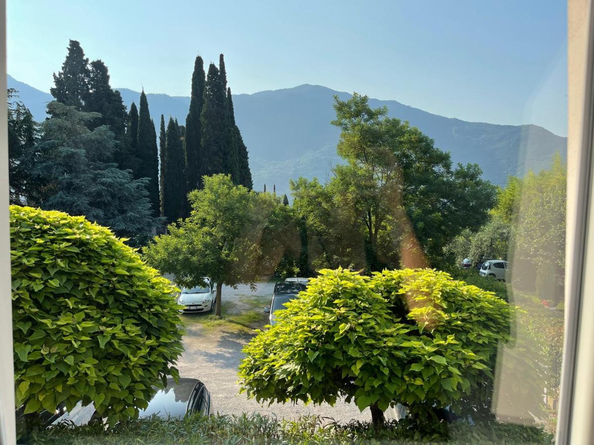 La Dolce Vita Arco Bagian luar foto